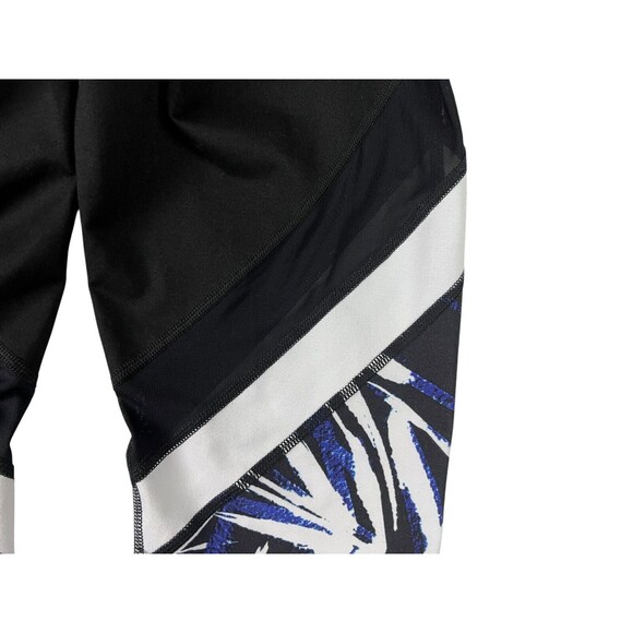 Fabletics Mid-Rise Fitness Athletic Tight Legging  Size S  Mesh Thigh Athleisure - Picture 6 of 9
